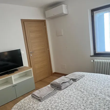 Quercia Al Fiume Lodge Ragogna